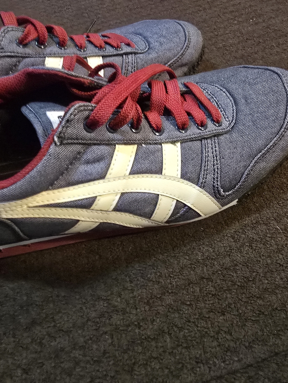 Onitsuka Tiger Denim Blue Sneakers with Cream Stripes and Red Laces